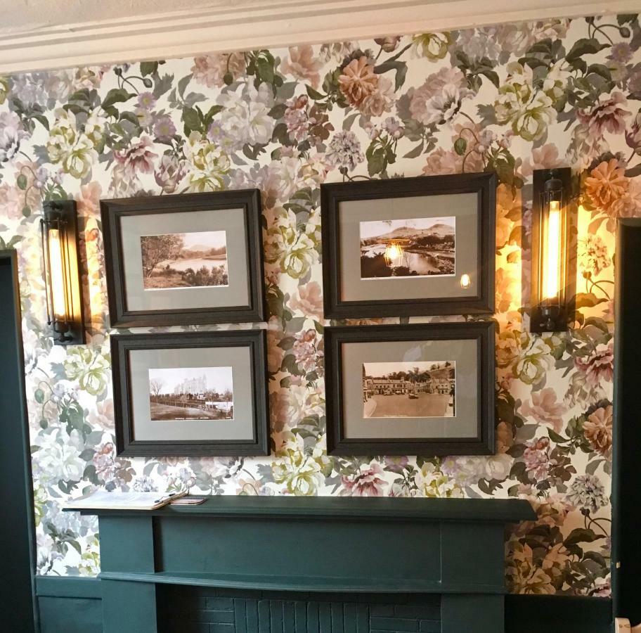 Kings Arms Hotel 멜로스 외부 사진