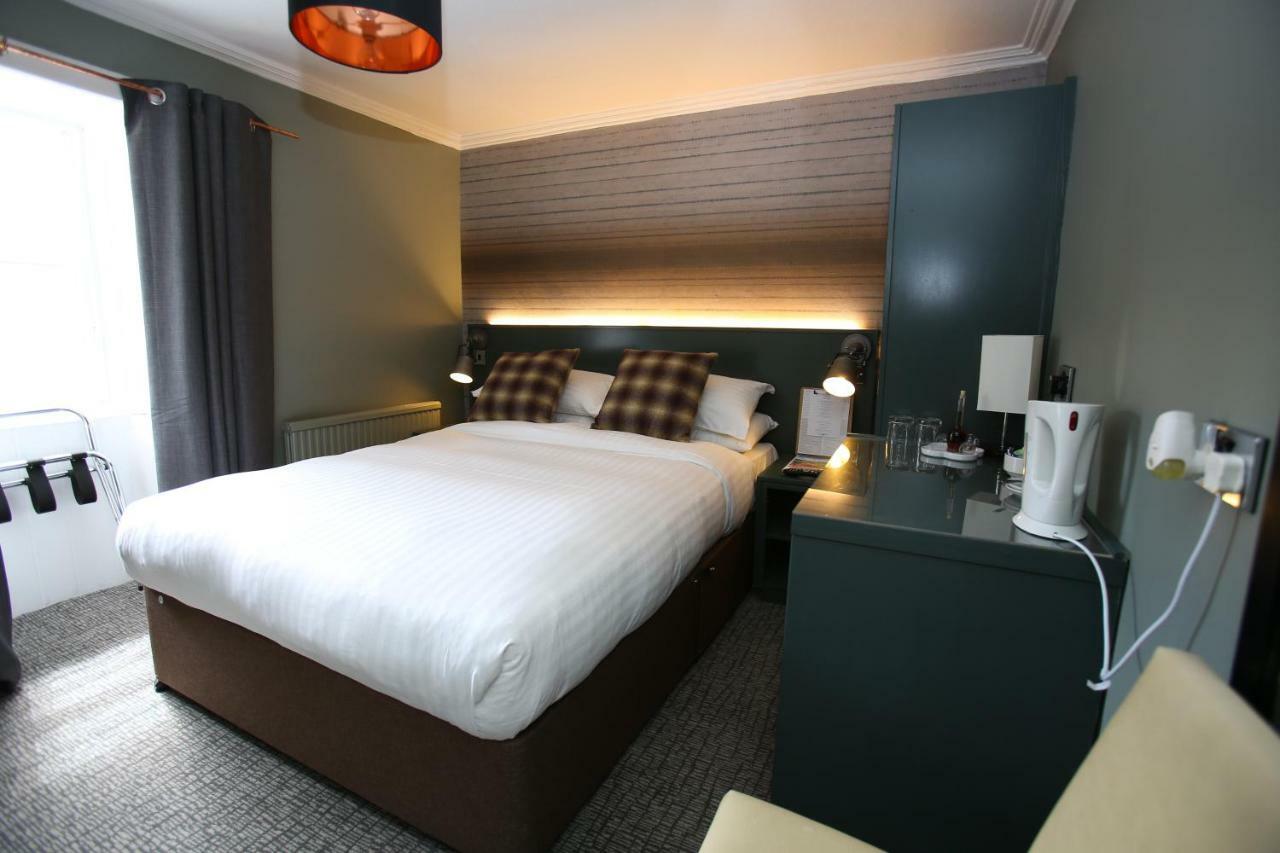 Kings Arms Hotel 멜로스 외부 사진