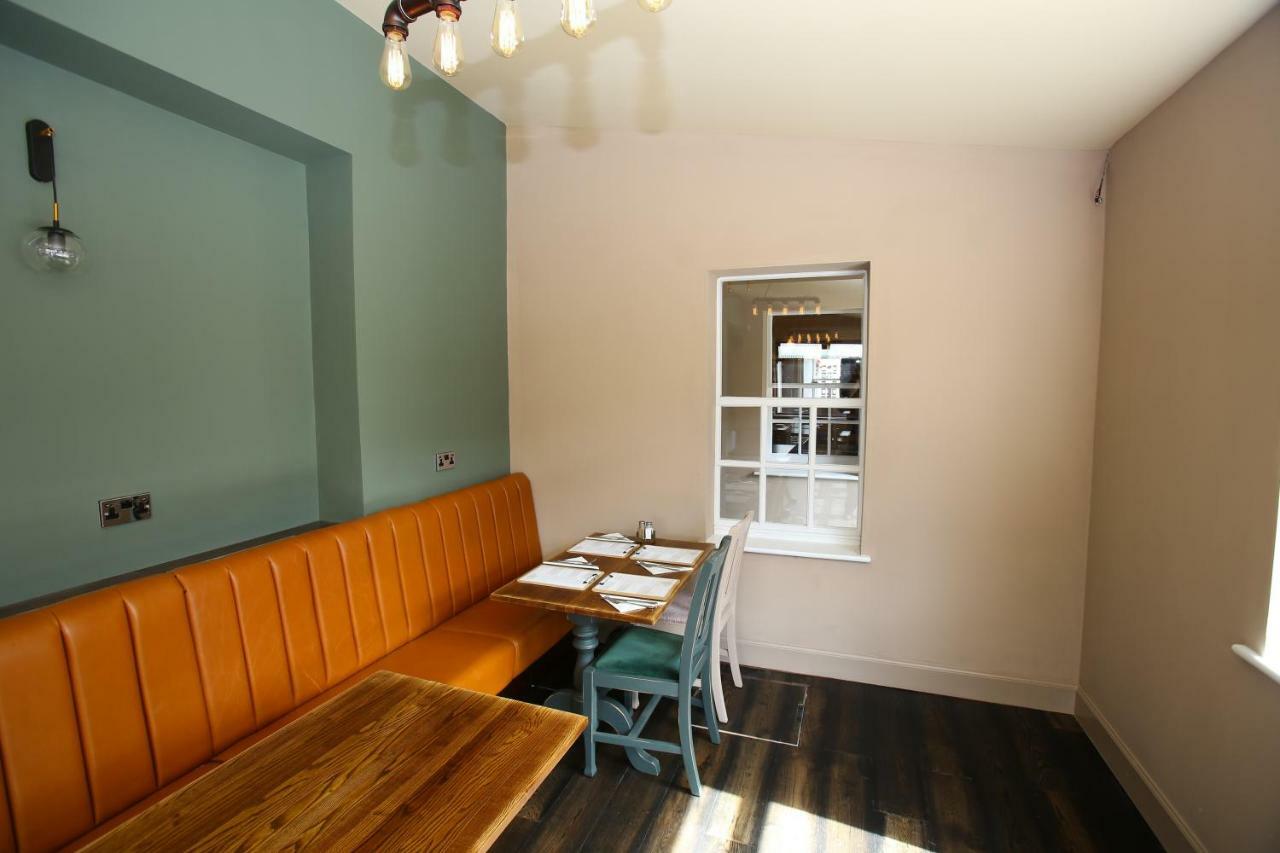Kings Arms Hotel 멜로스 외부 사진